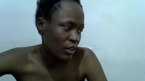 bouncy_vee online show from June 2, 1:01 pm