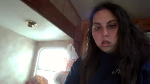 Snapshot of bratbrat23 chatting on February 23, 2:50 pm Bay online show from February 23, 2:50 pm