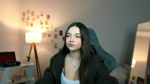 Rachel online show from April 8, 8:00 pm