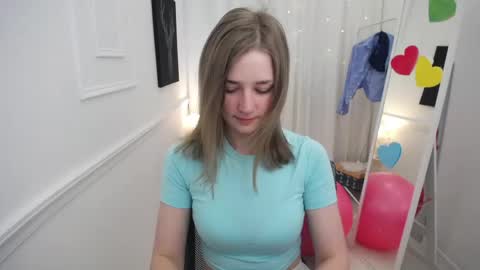 Bree online show from May 18, 11:05 am