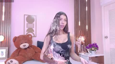 Bree  online show from April 10, 12:22 pm