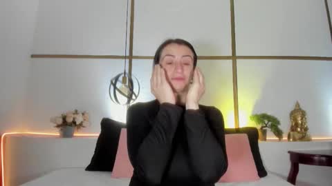 MeganBeaked online show from October 28, 12:00 pm