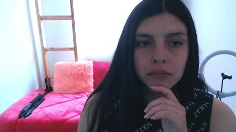 Snapshot of brendasantos_77 chatting on September 29, 1:38 pm brendasantos_77 online show from September 29, 1:38 pm