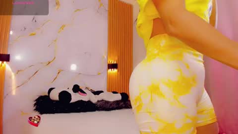 brendasquirtx online show from February 9, 3:34 pm