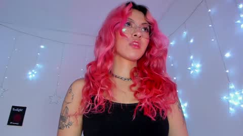 Snapshot of bri_cullen chatting on January 10, 3:39 am Bri cullen online show from January 10, 3:39 am