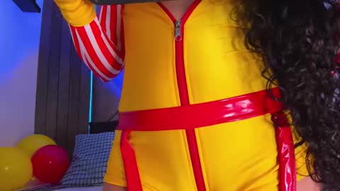 B R I A  online show from October 31, 3:08 am