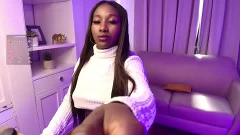 Snapshot of brianna_styles chatting on September 22, 1:42 pm brianna_styles online show from September 22, 1:42 pm