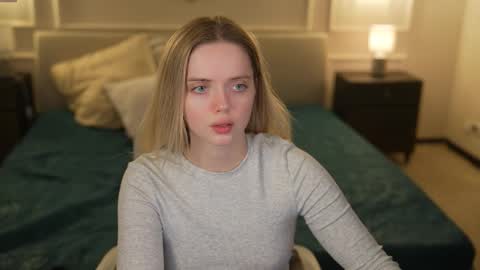 Diamonds Girls online show from December 14, 7:58 am