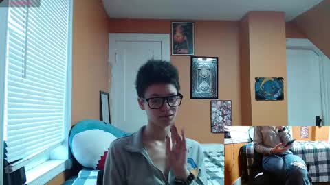 Strawberry online show from January 2, 2:13 pm