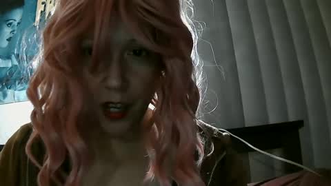 Brina Moon online show from June 15, 5:07 am