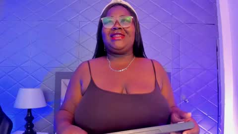 Britany jhonson online show from November 27, 11:18 pm