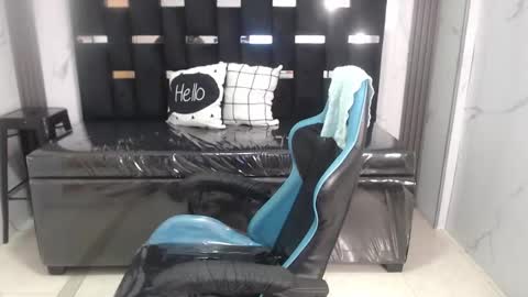 Britney  online show from January 16, 2:40 am