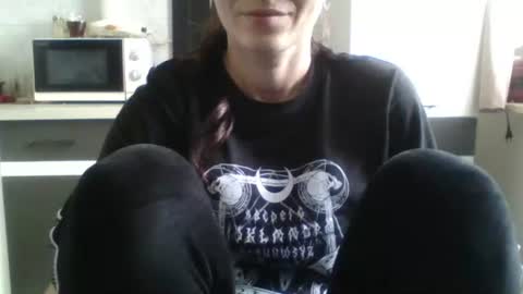 Snapshot of britneyamy chatting on January 14, 1:49 pm Britney online show from January 14, 1:49 pm