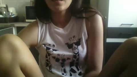 Snapshot of britneyamy chatting on December 18, 1:45 pm Britney online show from December 18, 1:45 pm