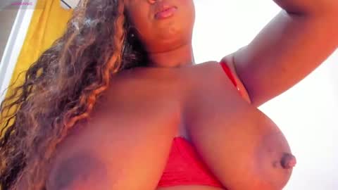 brittany 25 years old  happy as a worm  online show from May 29, 6:44 am