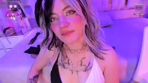 Snapshot of broklin_white23 chatting on January 26, 1:04 pm online show from January 26, 1:04 pm
