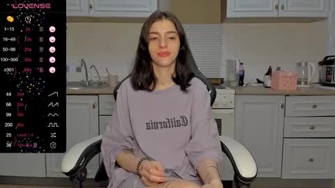 Snapshot of broosnica1 chatting on February 25, 8:25 am broosnica1 online show from February 25, 8:25 am