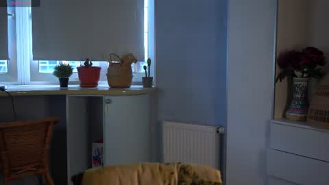 Tess online show from June 18, 2:22 pm