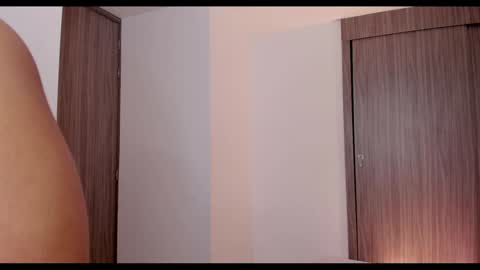     online show from December 29, 8:37 pm