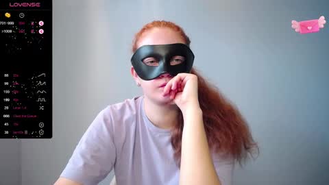 Snapshot of bubbblegum chatting on March 10, 7:44 am Bubblegum online show from March 10, 7:44 am