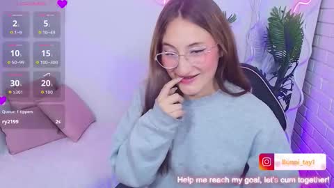 Snapshot of bunni_tay chatting on September 27, 12:12 pm Bunni online show from September 27, 12:12 pm