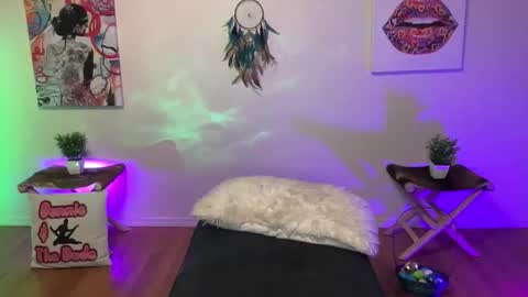 BUNNIE and THE DUDE TheLebowskis online show from April 5, 8:57 am