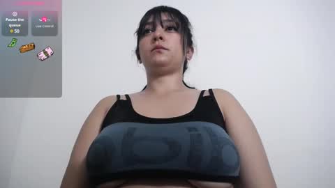 Snapshot of bunny_chloe chatting on January 15, 12:19 am bunny_chloe online show from January 15, 12:19 am
