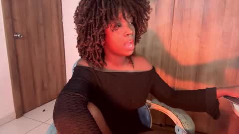 Isa online show from November 28, 12:13 am