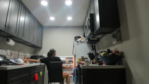 butter_pecanxoxo online show from November 11, 1:12 am