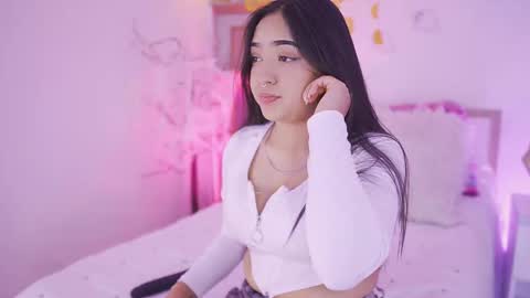 buttercup li online show from October 21, 7:51 pm