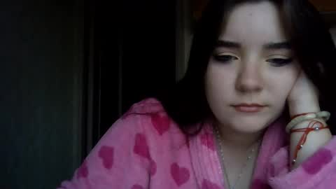 butterfly18988 online show from October 29, 1:26 pm