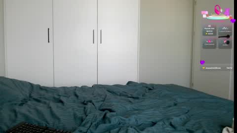 Lauren online show from March 19, 2:32 pm