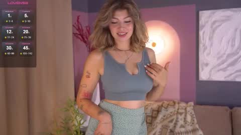 Kira online show from September 17, 3:10 pm