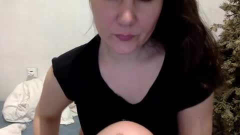 Lamb online show from March 24, 7:19 pm