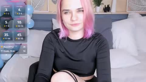 Gina online show from February 22, 11:00 am