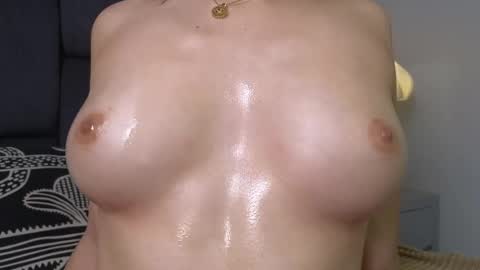 Calipso Parisi online show from April 17, 3:25 pm