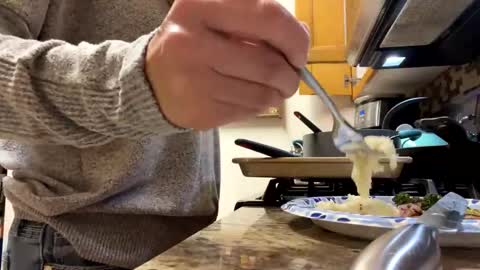 Snapshot of calishop1 chatting on December 12, 4:59 am calishop1 online show from December 12, 4:59 am