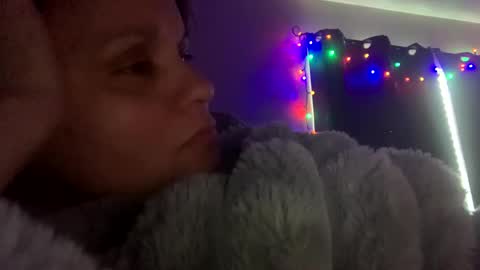 Snapshot of calishop1 chatting on January 11, 5:07 pm calishop1 online show from January 11, 5:07 pm