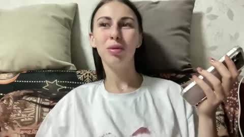 Anna online show from February 23, 8:08 pm