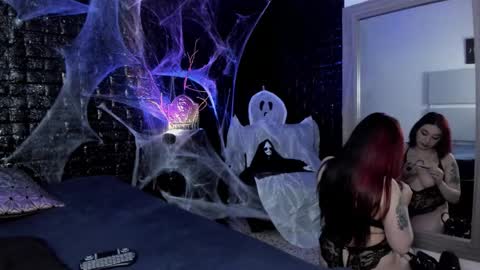 calliope_dark online show from October 28, 1:50 pm