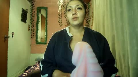 paula online show from April 6, 4:46 am