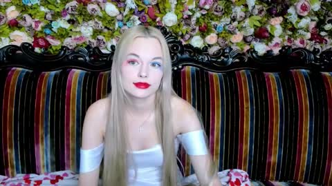 Snapshot of callmemargo chatting on October 1, 12:54 pm Im Margo where is my Joker online show from October 1, 12:54 pm