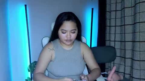 Jade online show from April 13, 5:09 am