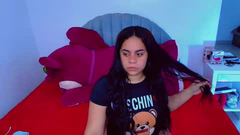 CAMI online show from December 17, 12:38 am