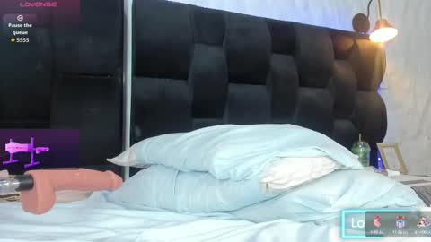 camila__gomez_ online show from October 8, 3:16 pm