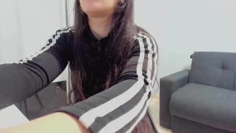 Cami online show from November 11, 4:52 am