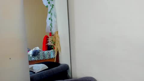 Snapshot of camila_collins7 chatting on October 17, 1:25 pm camila_collins7 online show from October 17, 1:25 pm