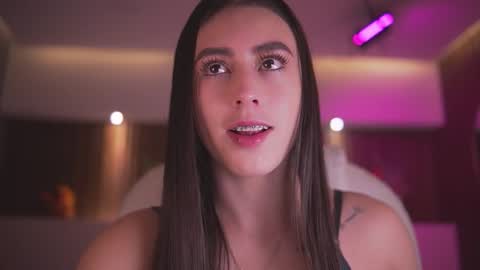 camila_martinez9 online show from December 17, 11:47 am