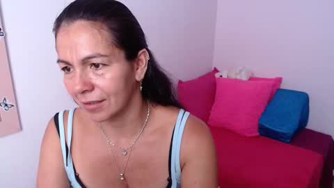 Camila Vargas online show from March 28, 6:29 pm