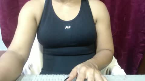 Snapshot of camilasex468 chatting on October 10, 11:04 am camilasex468 online show from October 10, 11:04 am
